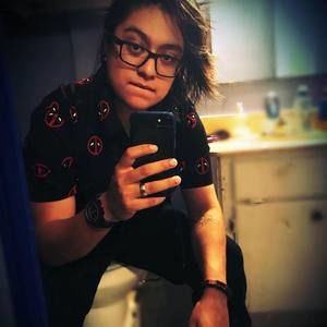 Meet your Posher, Luna